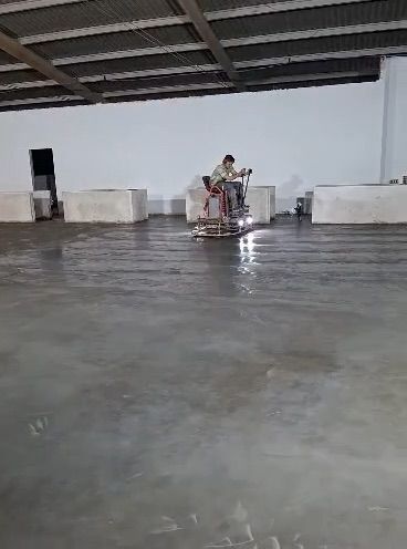 Barracão com piso polido, vídeo 1